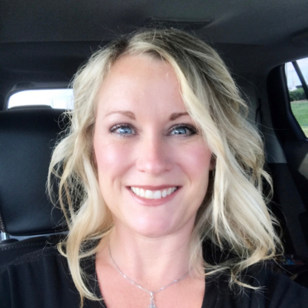 Meet your Posher, Nicole